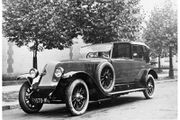 3. La reconstruction de Renault pendant les ann&eacute;es folles (1919-1928)