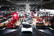 Marché automobile: Renault devance largement Stellantis en juin, malgré un recul sur un an 