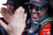 Dakar 2026 - Étape 12: Al-Attiyah file tout droit vers la victoire finale, Loeb se fait éjecter du podium Automobile 