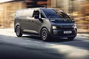 Le nouveau Trafic E-Tech élu Van of The Year 2027 