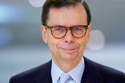 Louis Schweitzer (1942-2025) : L’homme qui a transformé Renault en géant mondial Automobile 