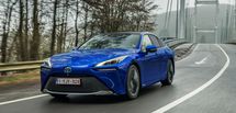 Toyota Mirai 2024 : la berline hydrog&egrave;ne pour un futur durable 