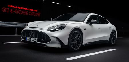 Mercedes-AMG lève le voile sur le GT Coupé 4 Portes, sa sportive électrique la plus extrême à ce jour