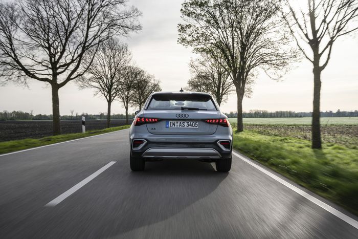 arri&egrave;re de l'Audi A3