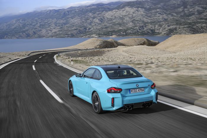 design arrière de la BMW 2