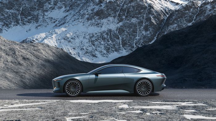 C&ocirc;t&eacute; de la BMW ALPINA