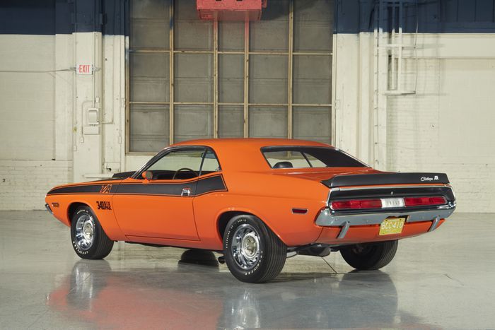 design arri&egrave;re de la Dodge Charger