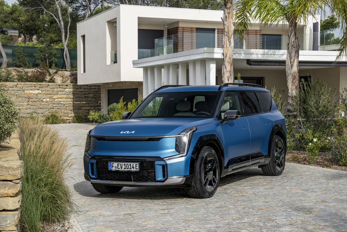 avant de la Kia EV9