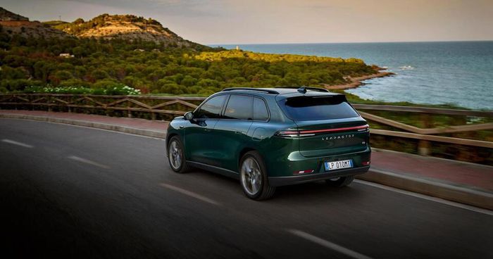 SUV C10 Range Extender