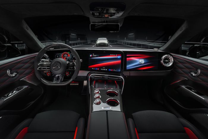 Int&eacute;rieur de la Mercedes AMG GT