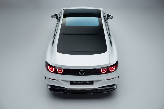 Arri&egrave;re de la mercedes classe c
