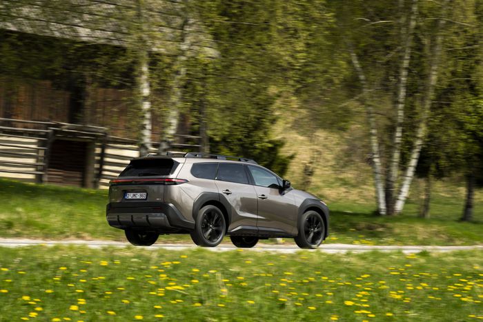 Design arrière de la Toyota Touring Bronze