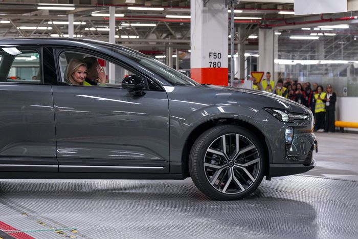 C&ocirc;t&eacute; de la Volvo EX60