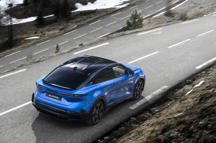 Alpine A390 2025