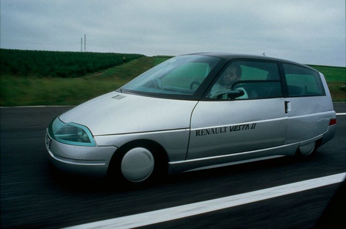 Renault Vesta 2