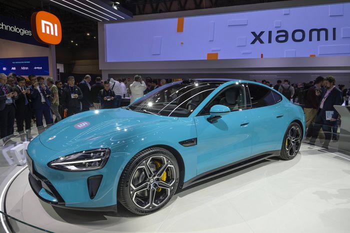 Equipée par Xiaomi pour la partie logicielle et électronique, la SU7 est cependant produite par le constructeur local BAIC. (Crédits : Reuters)