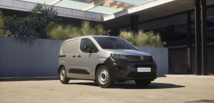 Une cabine adapt&eacute;e aux r&eacute;alit&eacute;s du terrain