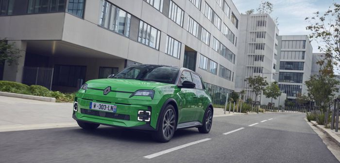 La Renault 5 solide leader sur le march&eacute; &eacute;lectrique en novembre