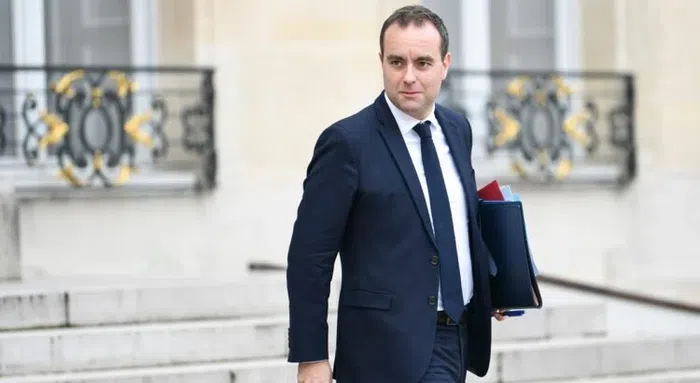 S&eacute;bastien Lecornu d&eacute;voile un plan d&rsquo;urgence &agrave; 710 millions d&rsquo;euros